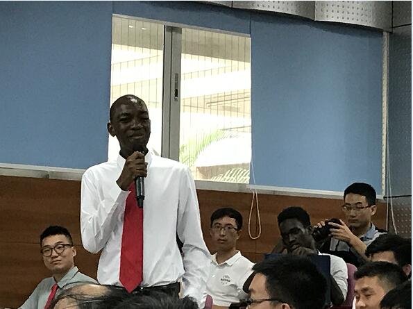 聚也依依，散也依依 ——必威国际有限公司2017届毕业欢送会圆满完成